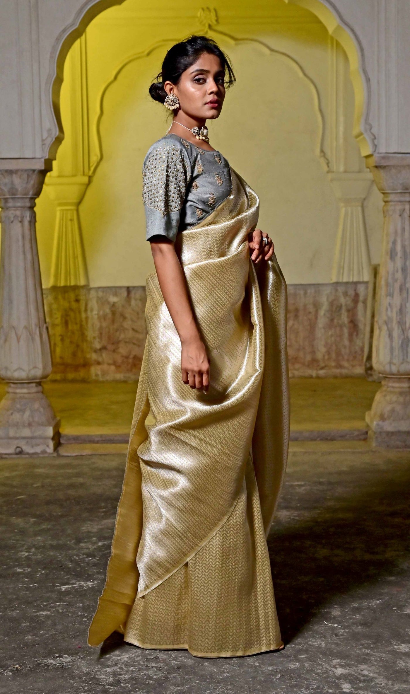 Ivory silk saree for women with blouse for wedding