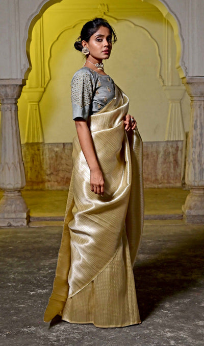 Ivory silk saree for women with blouse for wedding