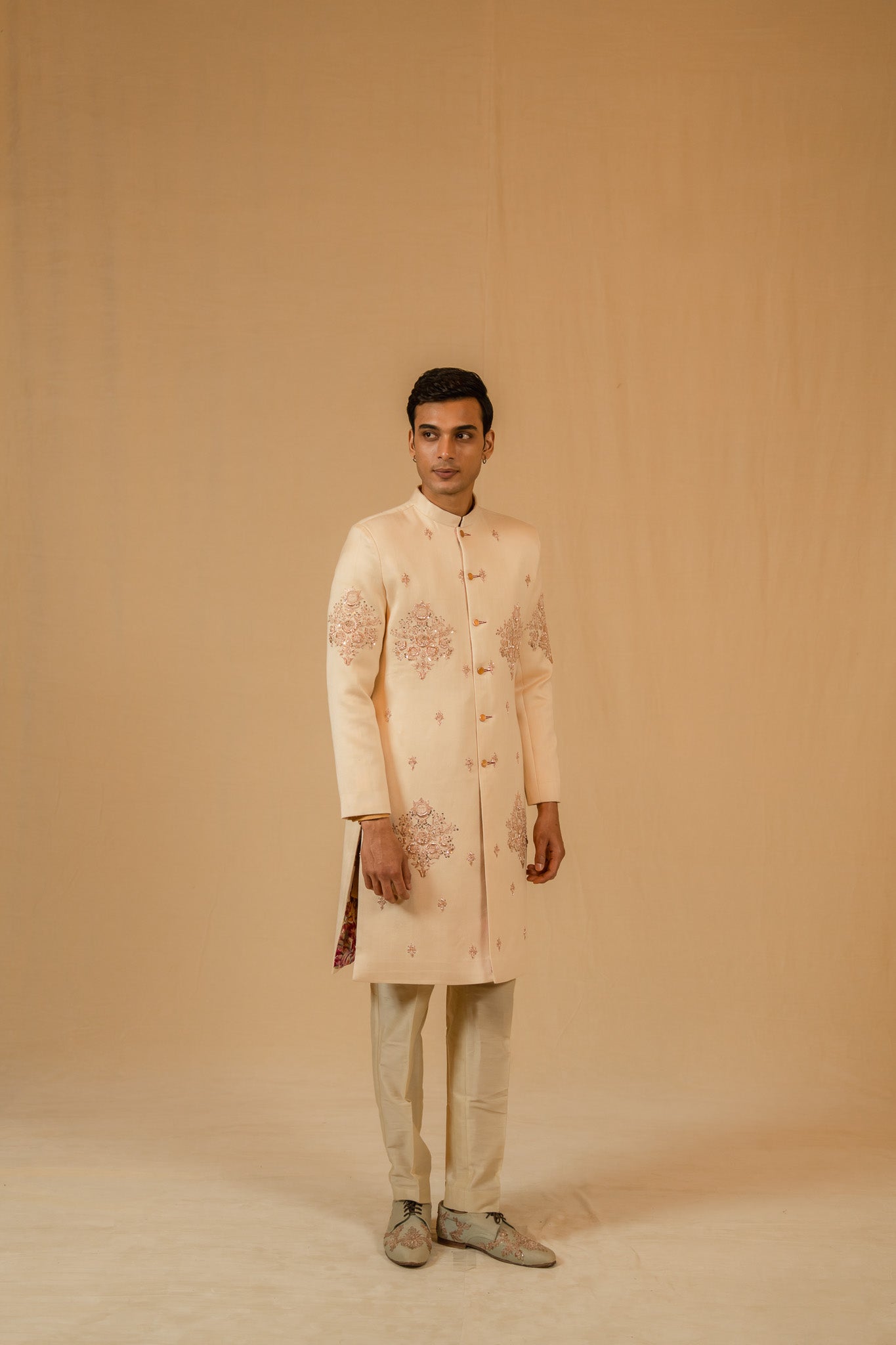 Zardosi Pure Chintz Sherwani Set (Ivory)