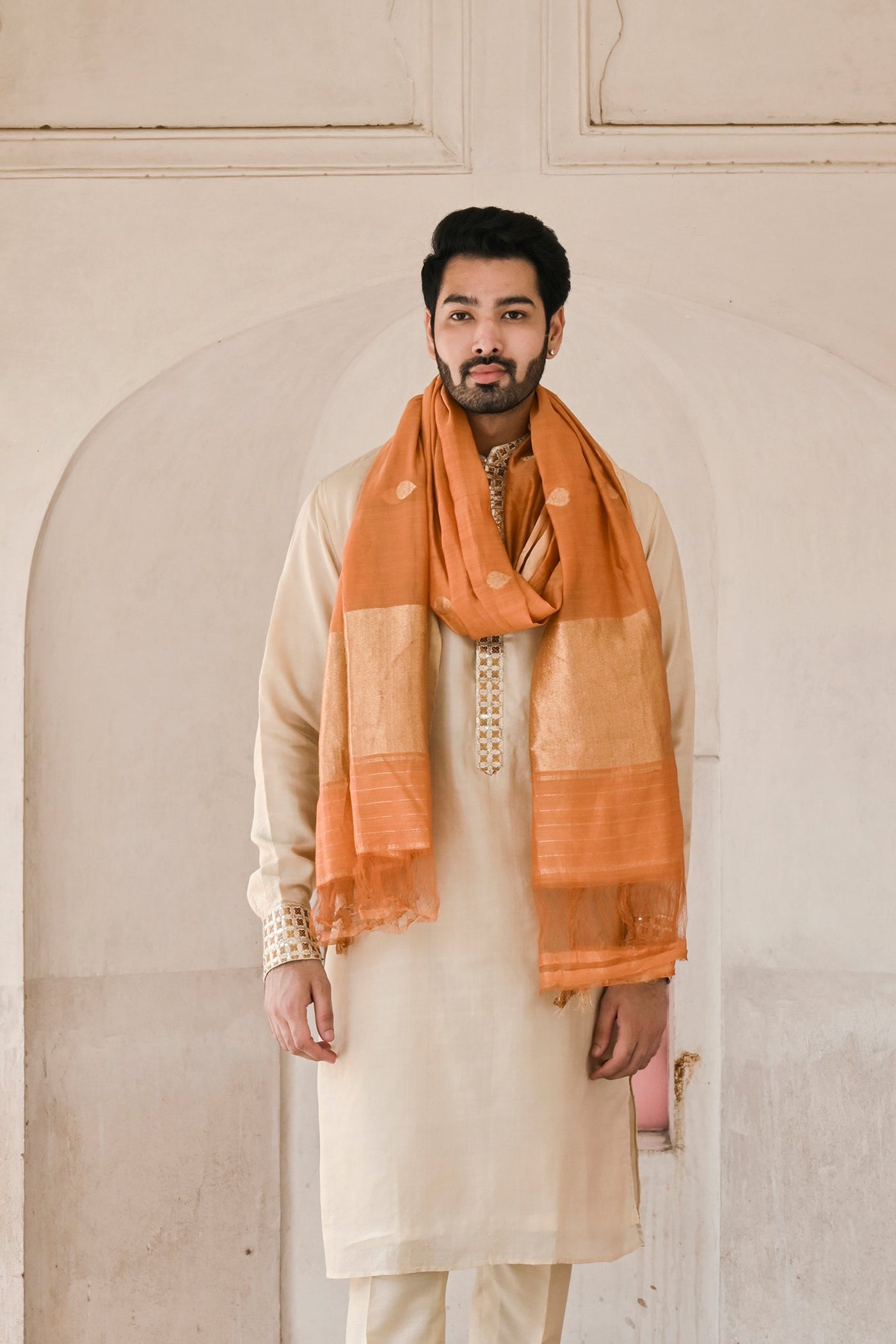 Trendy men's kurta set in beige Banarasi fabric with collar