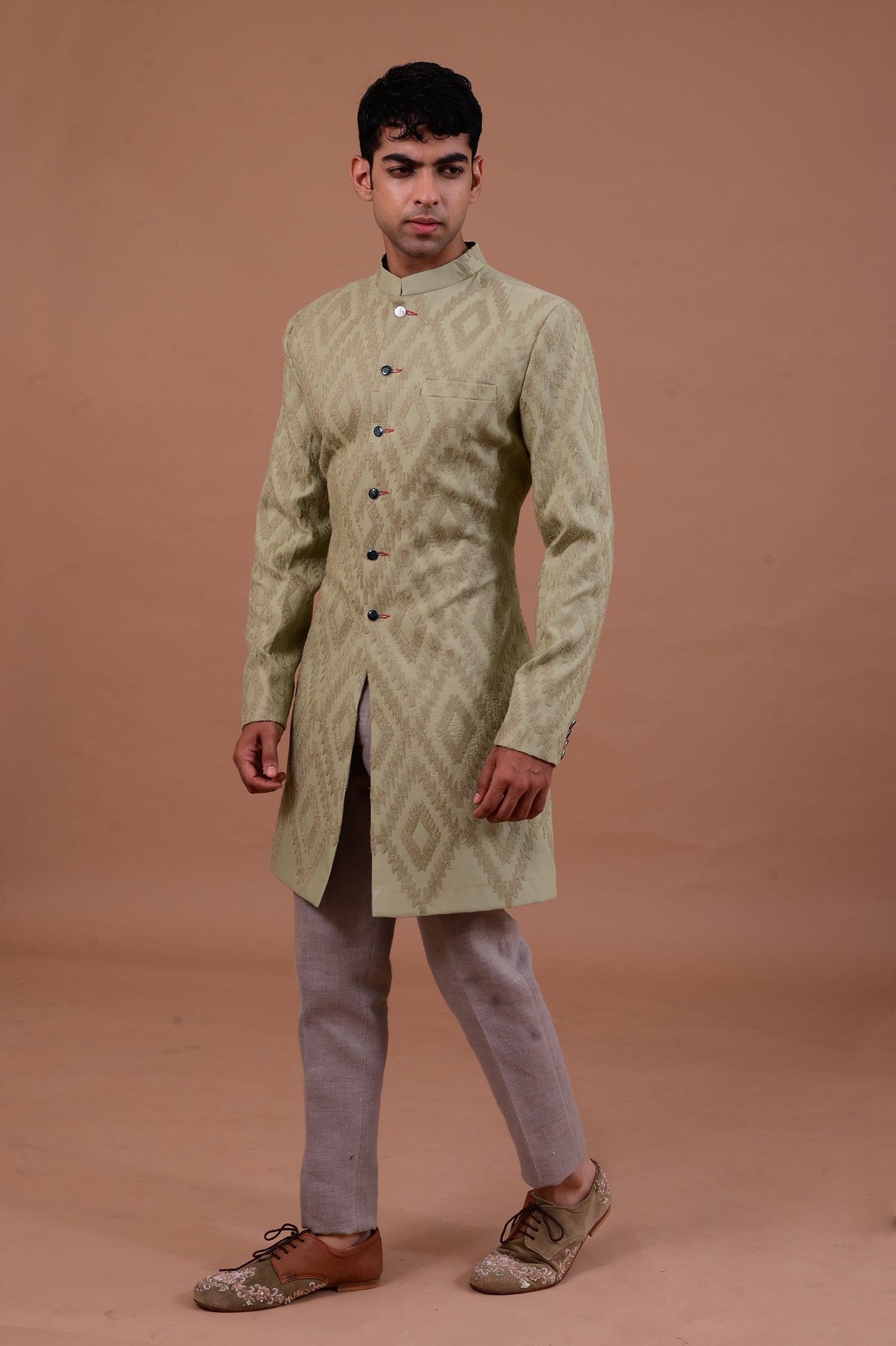 Stylish men's jacket set in mehndi green Moda silk