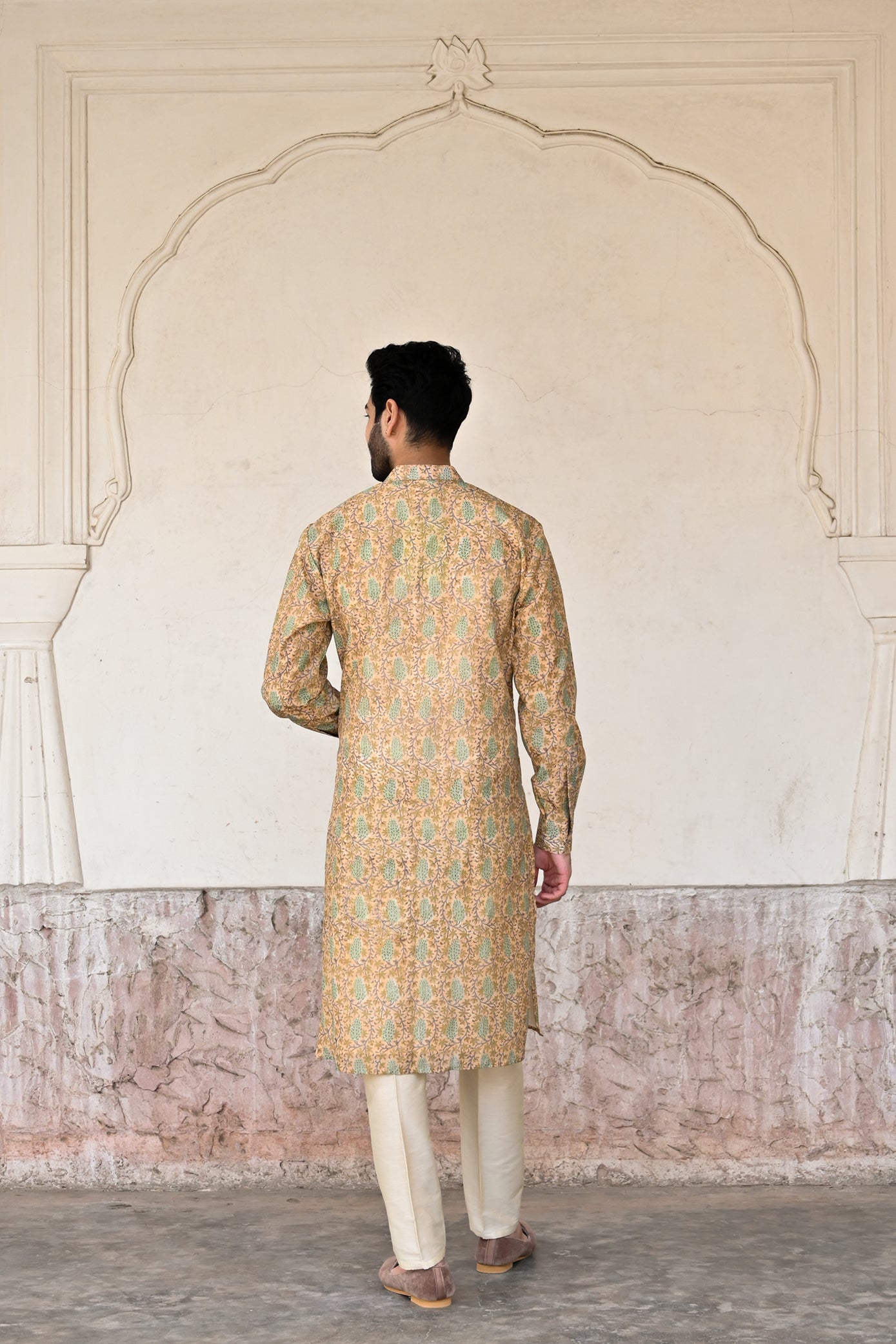 designer kurta set with Aligarhi trouser for groom online